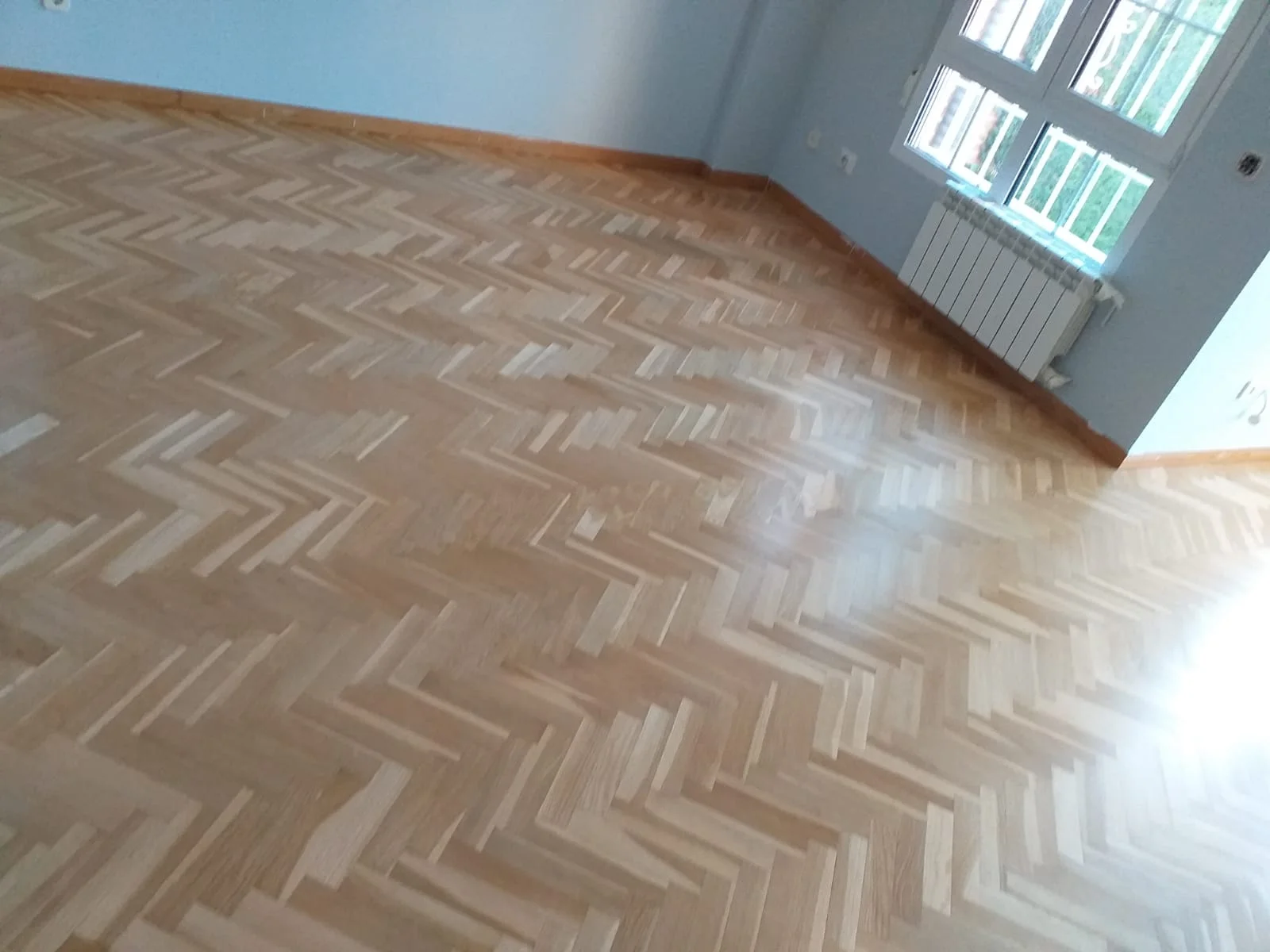 Suelo de madera en salón